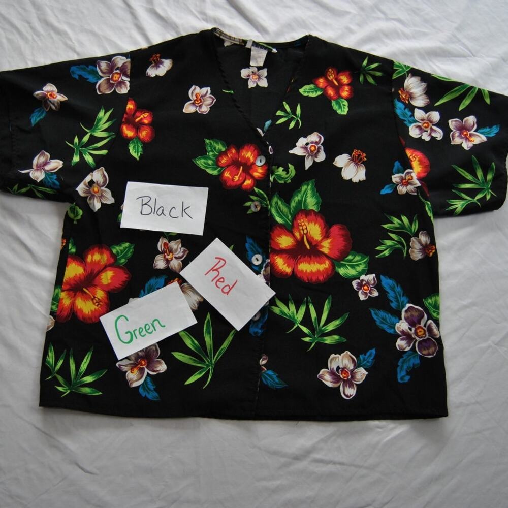 Promises Promises Hawaiian Button Down Shirt Size 12 - Picture 7 of 8